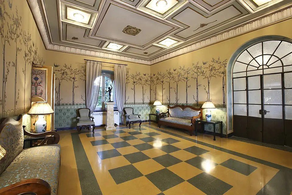 Venue image 242