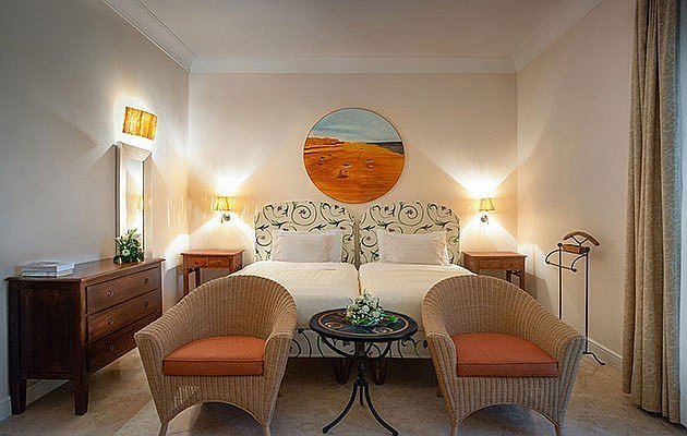 Venue image 930