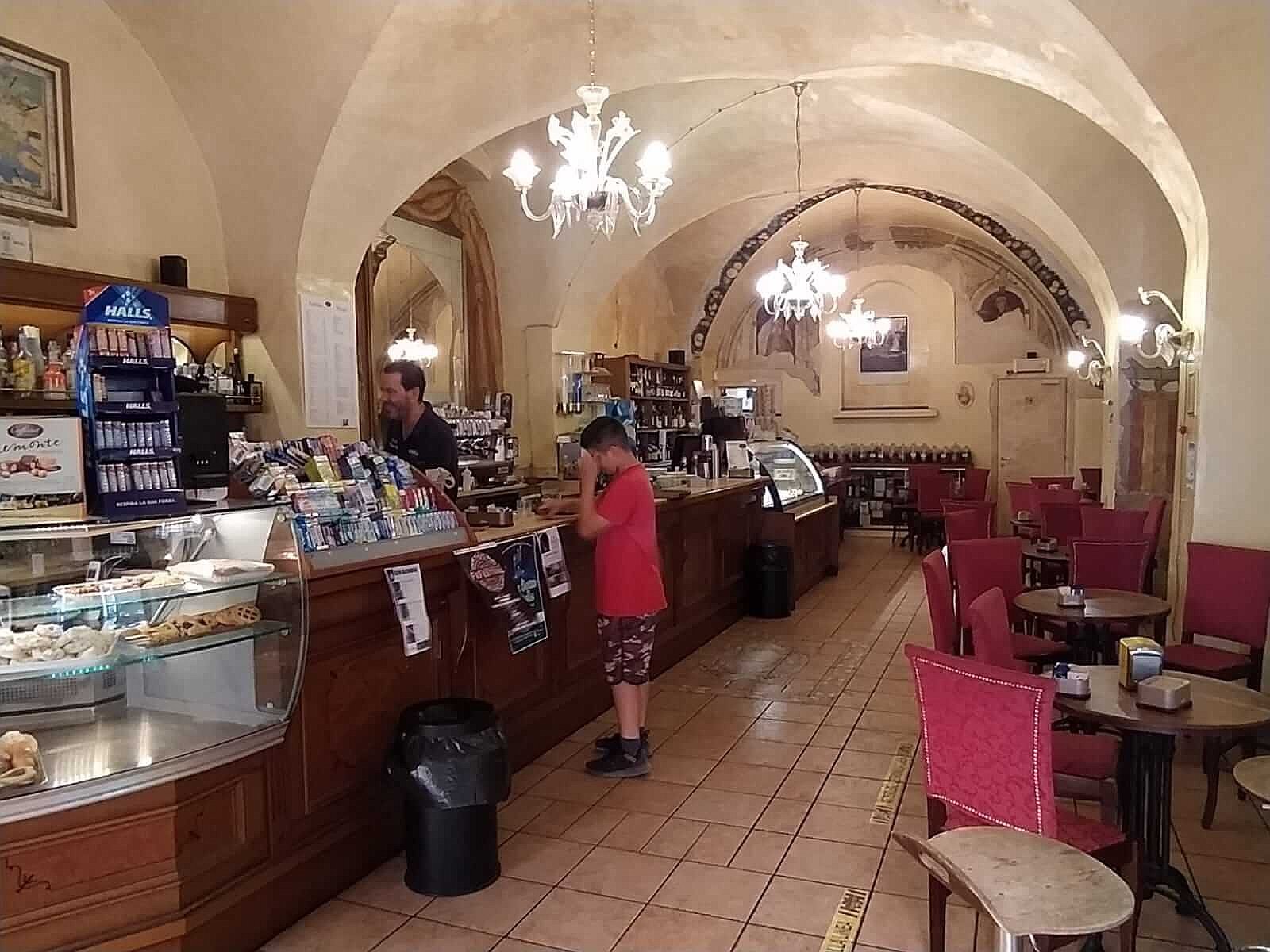 bar-paretti2