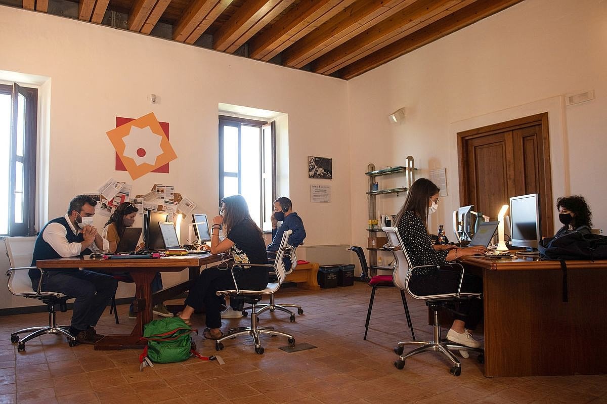 coworking-chiostro-san-francesco-castelbuono2