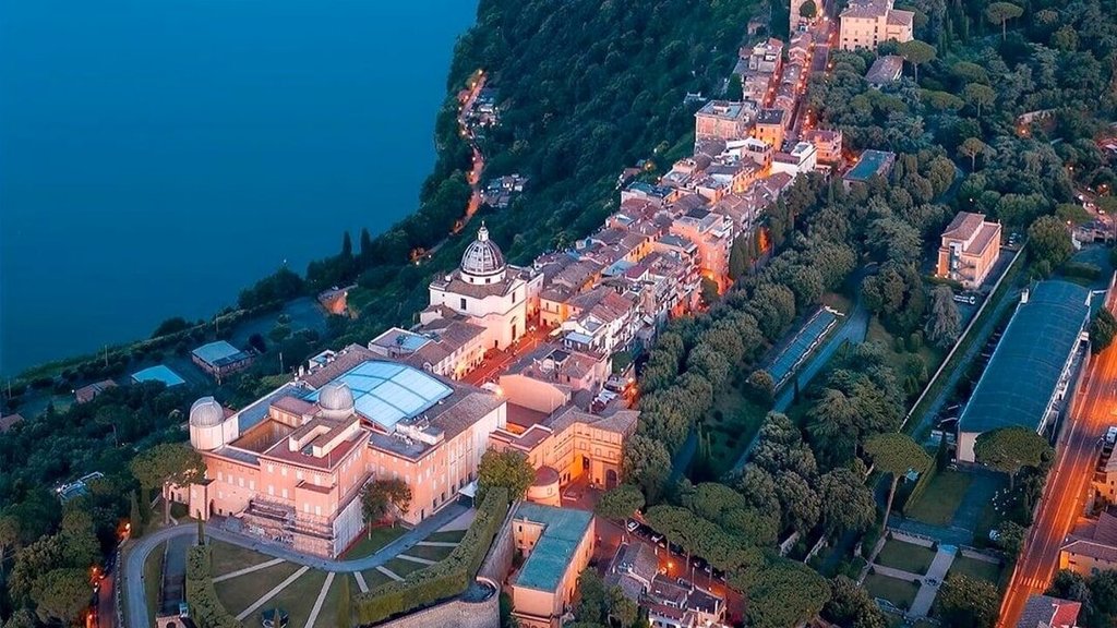 Fun and work in the village of the Popes