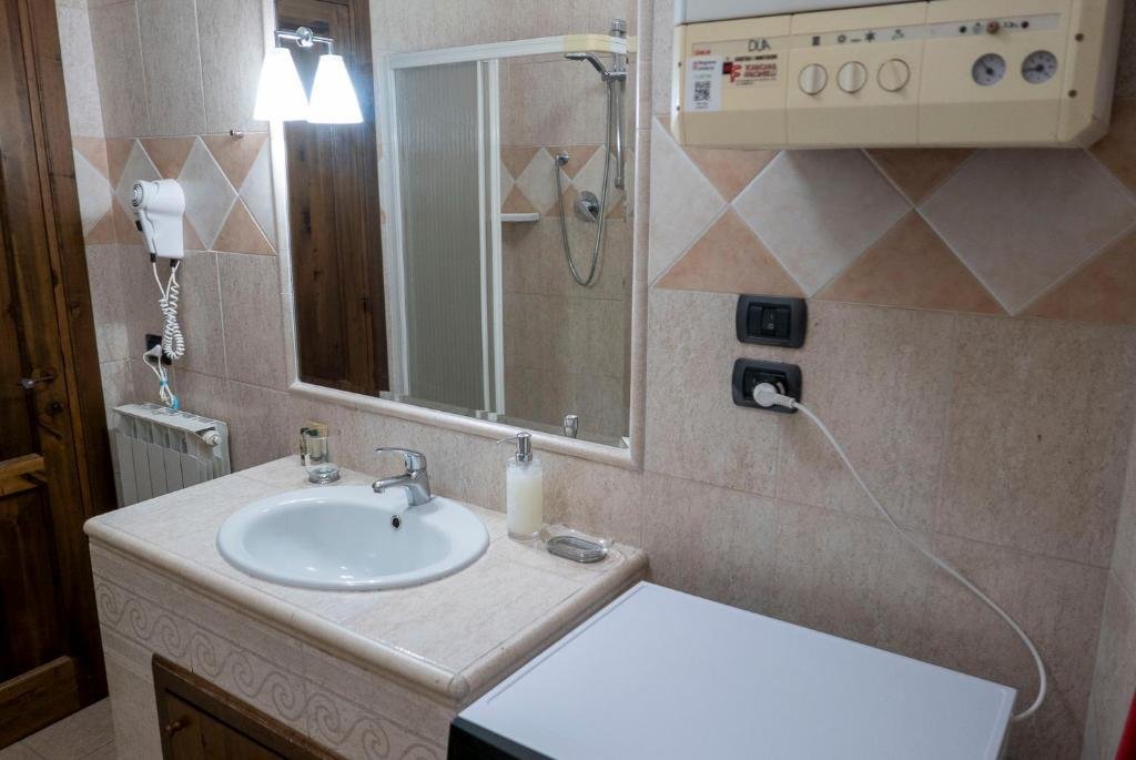 Gallery image 14664