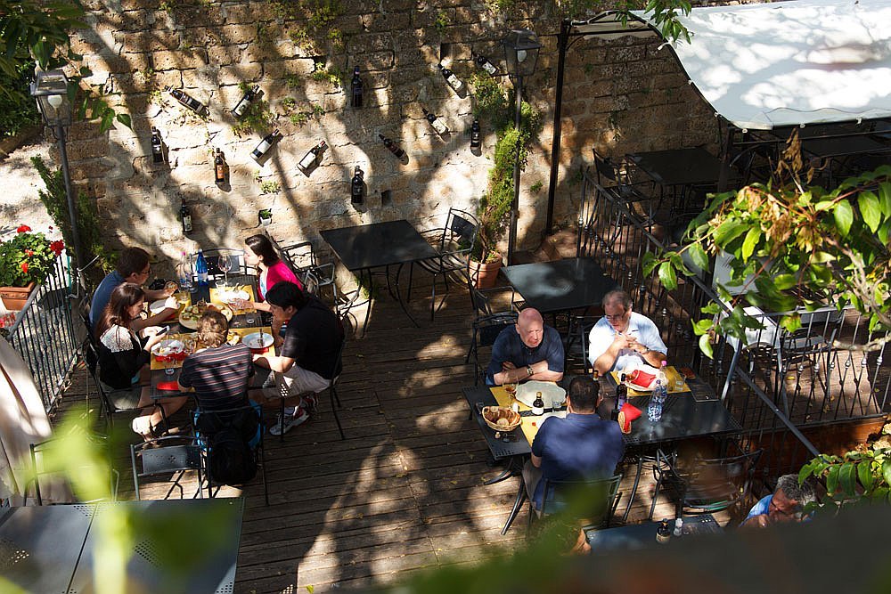 Venue image 8683