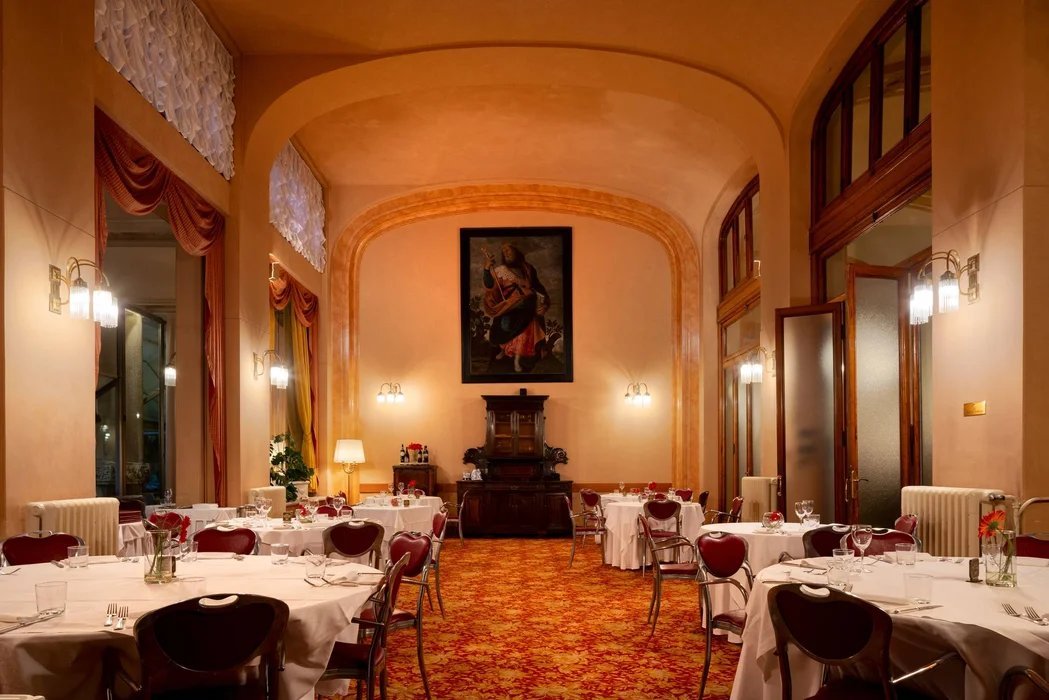 Venue image 1346