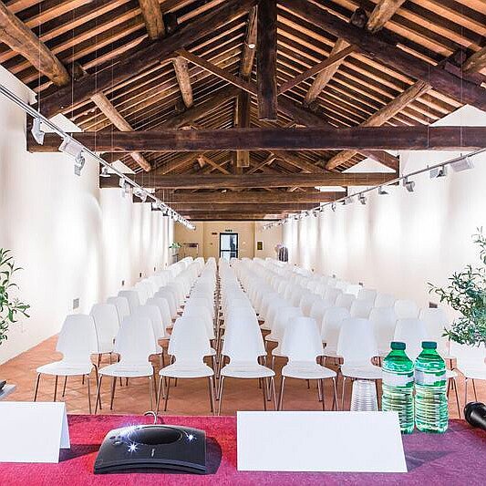 Venue image 520