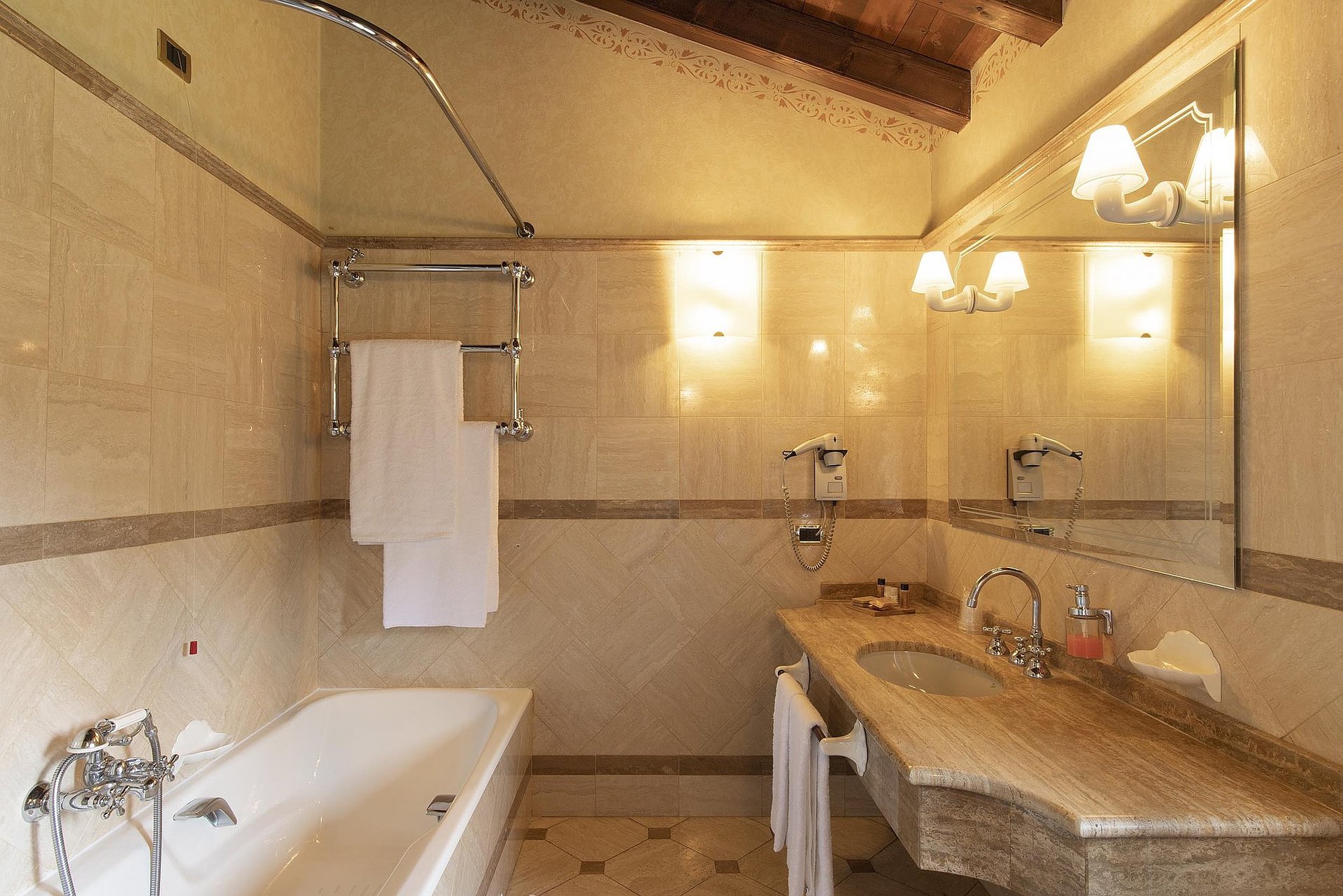Venue image 512