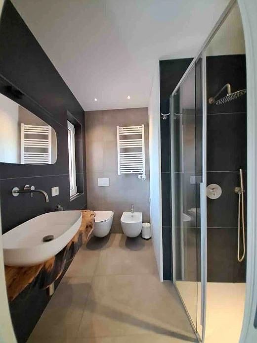 Gallery image 11856