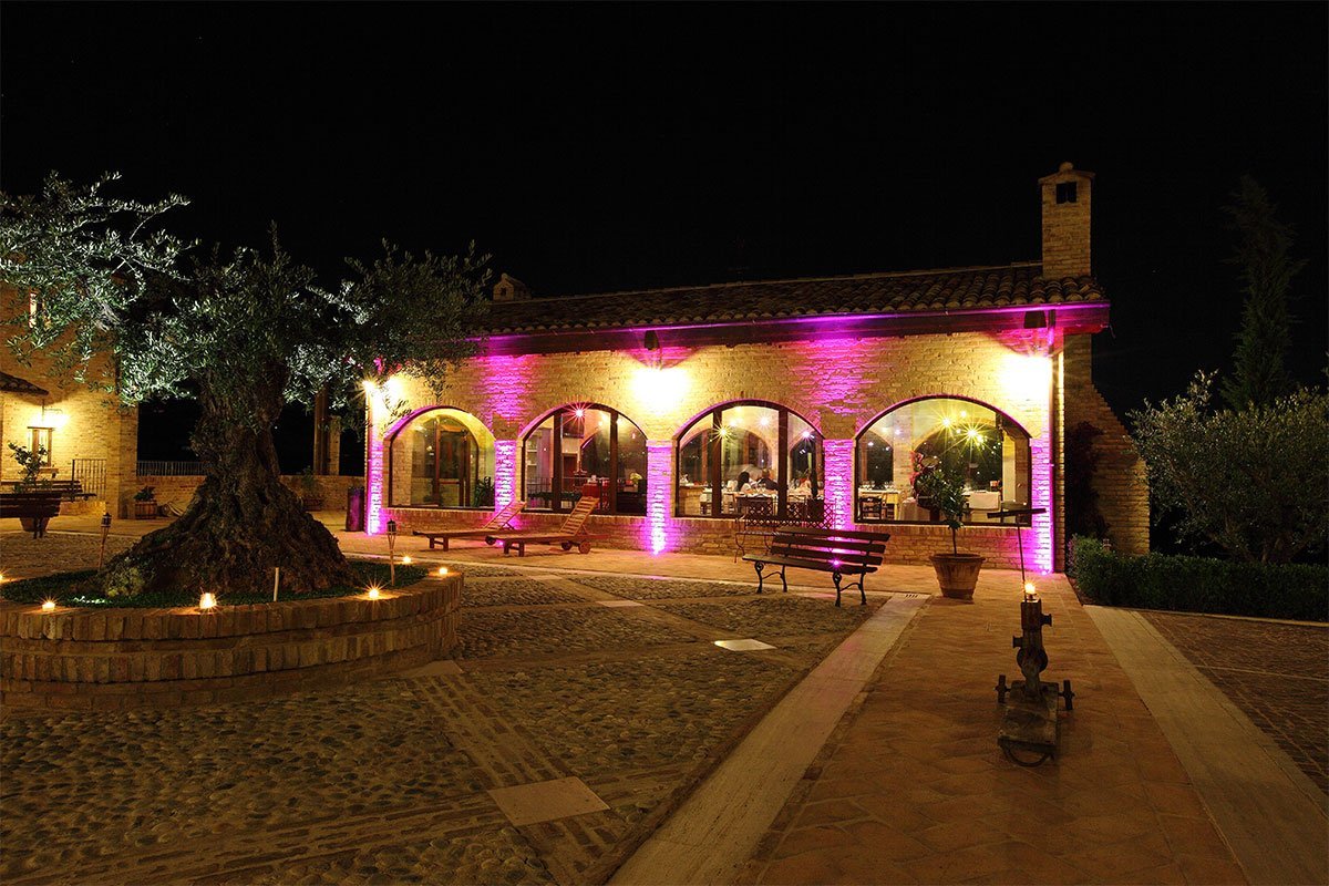 Venue image 695