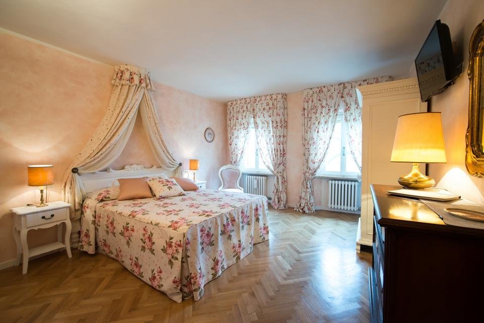 Gallery image 17467