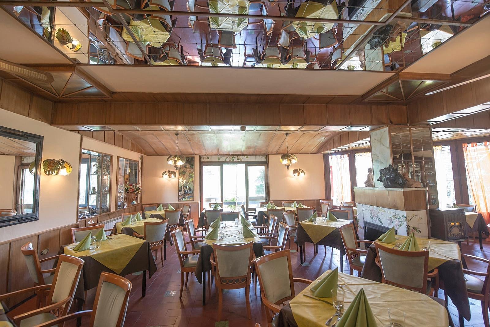 Venue image 9942